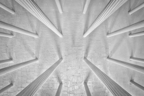 Photograph Mohammadreza Domiriganji Columns on One Eyeland